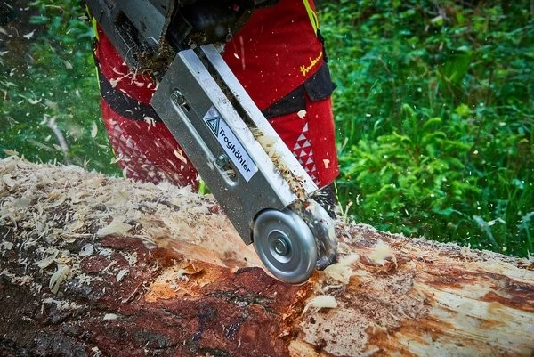 Eder Ketjuvetoinen Kourujyrsin 7 Eder Ketjuvetoinen Kourujyrsin - Image 5