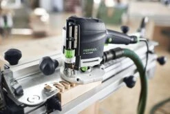 Festool OF 1010 REBQ-Plus 11 Festool OF 1010 REBQ-Plus -Uittokaluston Myyntiliike down fr of1010r 576919 a 06a