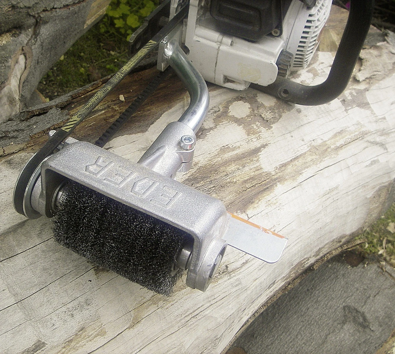 Eder Moottorikäyttöinen Teräsharja 5 Eder Moottorikäyttöinen Teräsharja - Image 3