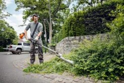 Stihl HL 94 C-E Pensasaitaleikkuri -Uittokaluston Myyntiliike hl94ce action iv