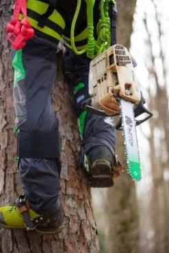 Notch Gecko Steel Kaatokiipeilykengät 12 Notch Gecko Steel Kaatokiipeilykengät -Uittokaluston Myyntiliike notch gecko steel3